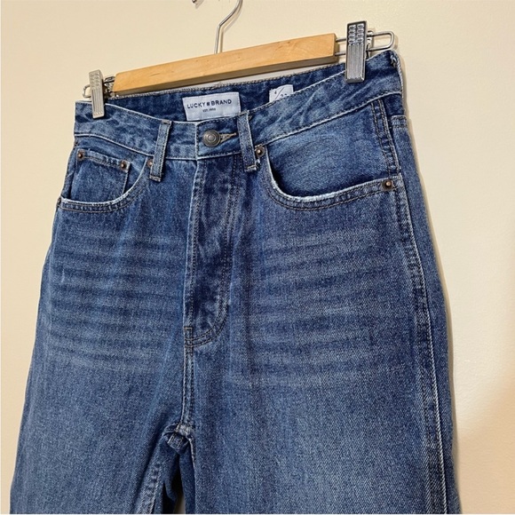 Lucky Brand High Rise 90’s Jean - Long Length - Picture 2 of 12